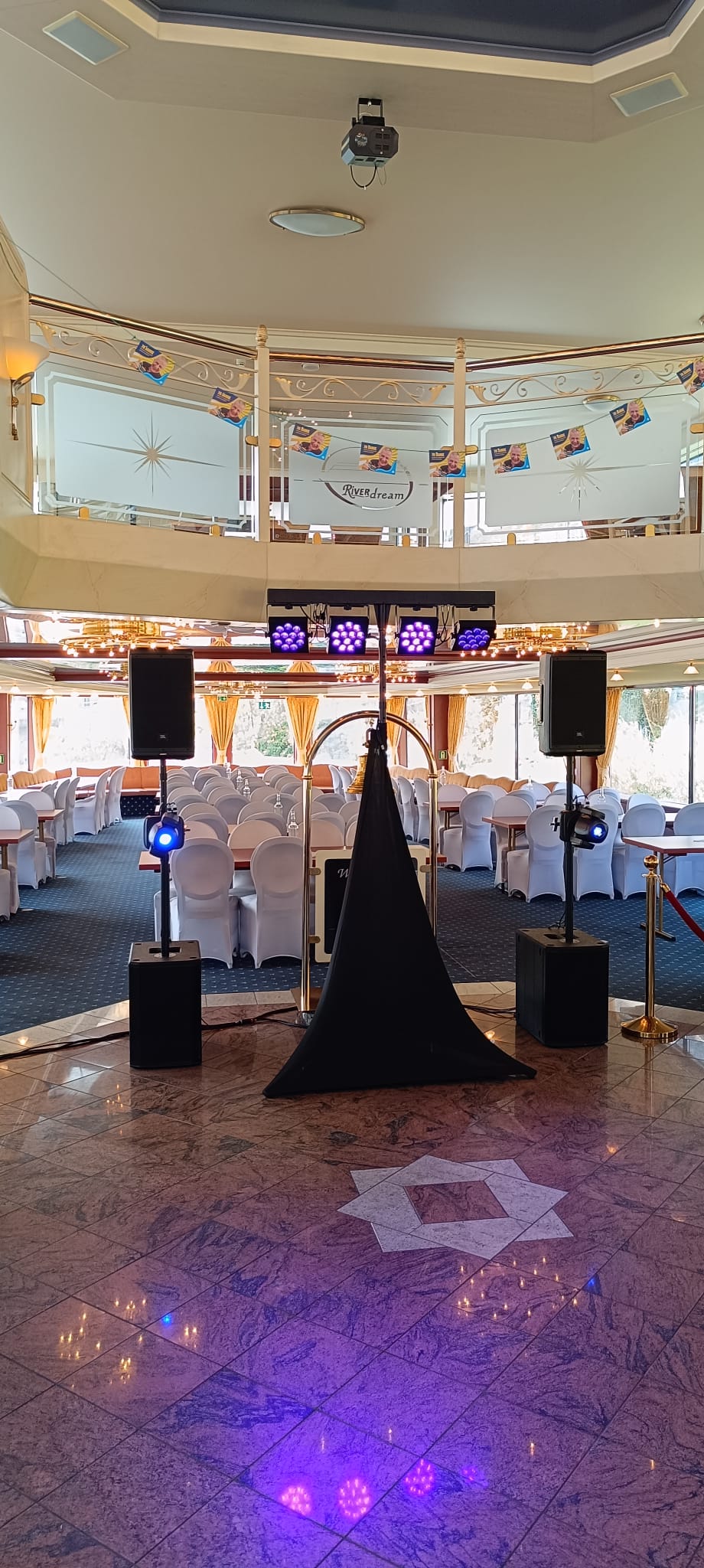 Licht- und Tontechnik + DJ Service in Cochem auf dem Schiff